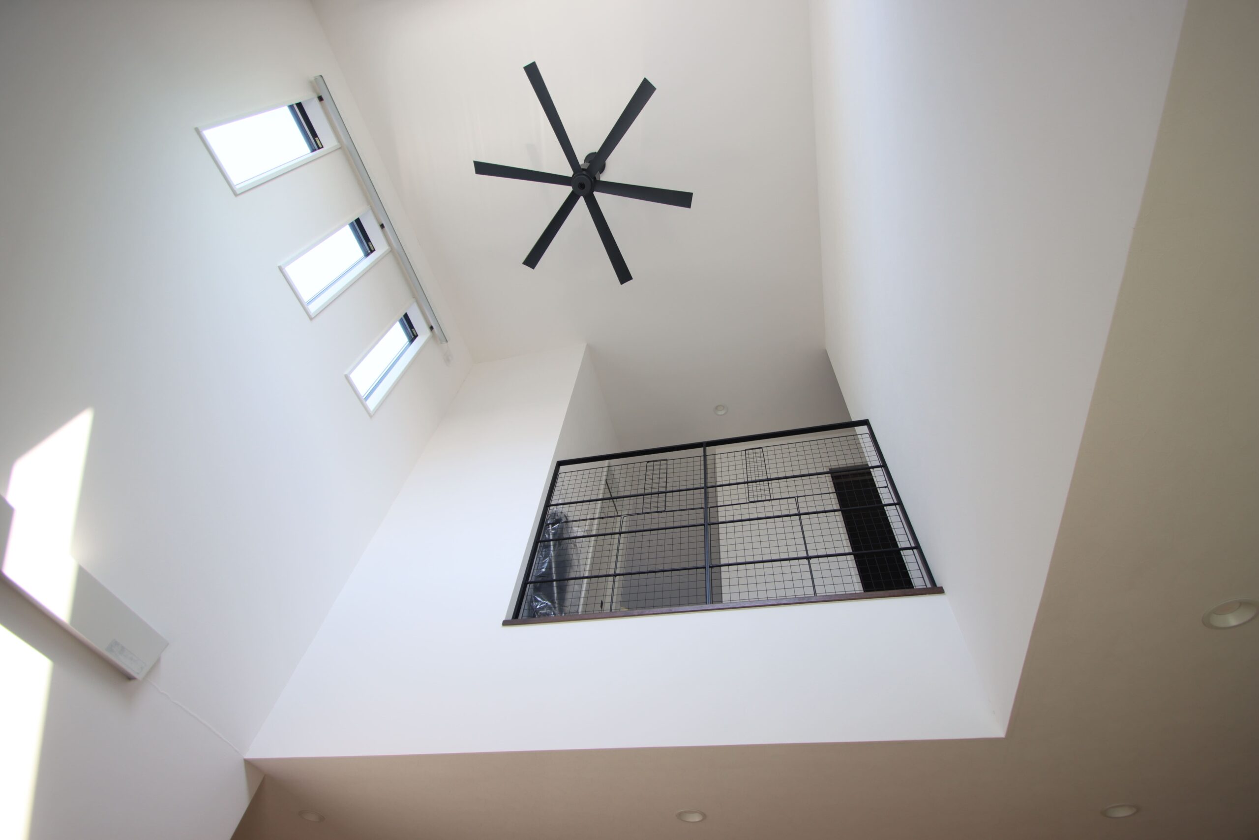 かっこいいシーリングファン付き♪