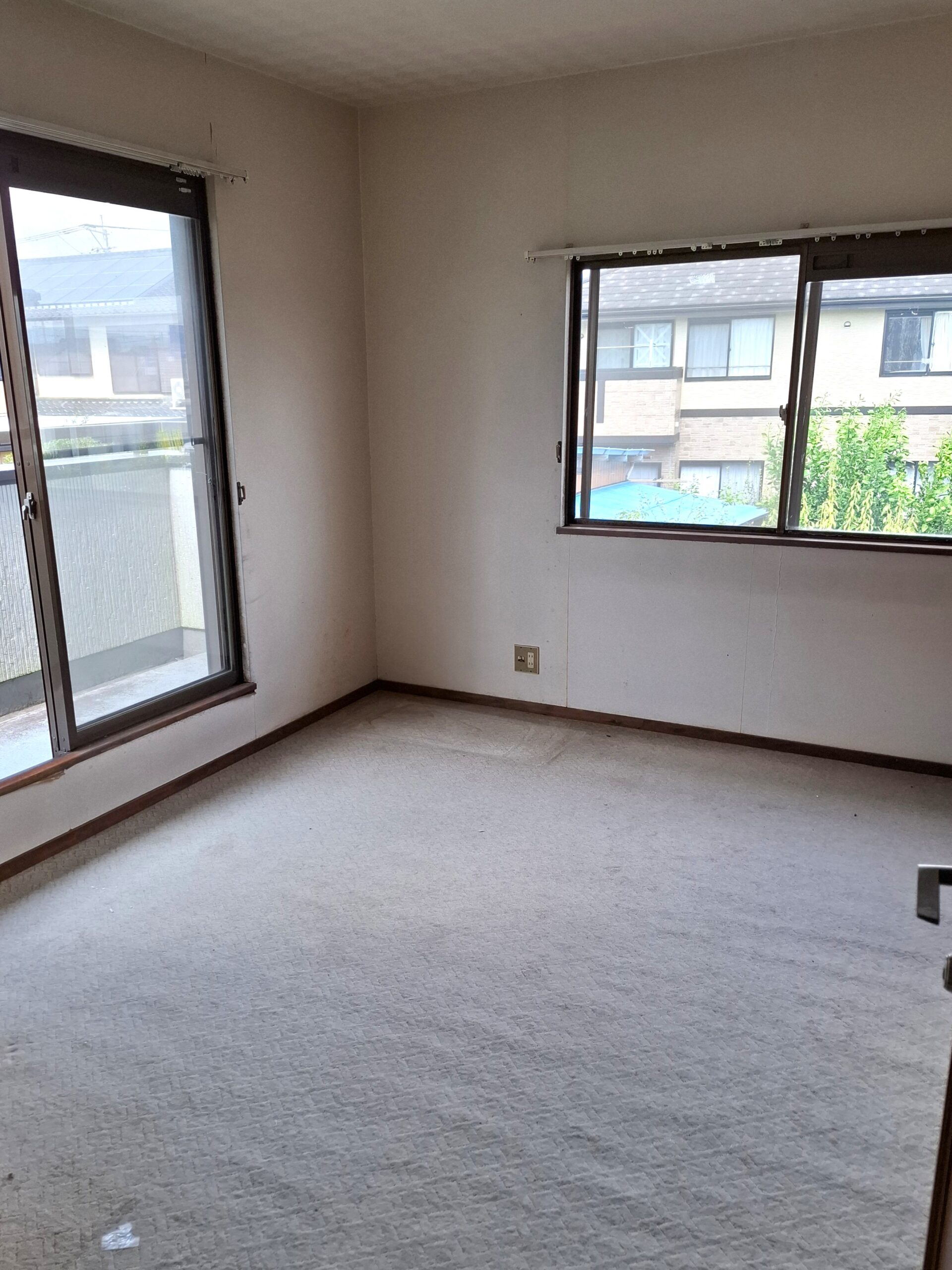 2階居室③ベランダ付きの居室